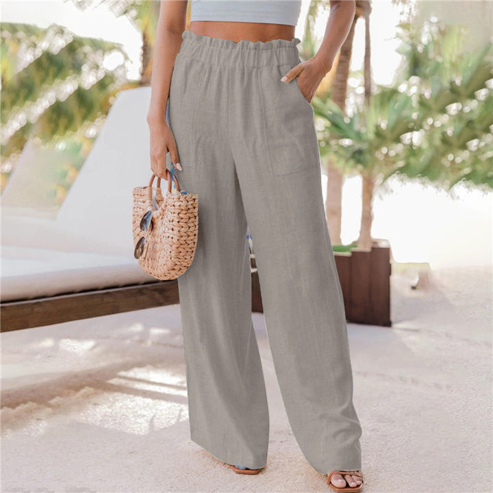 Wide palazzo pants for women with elastic waistband and practical pockets Lune London