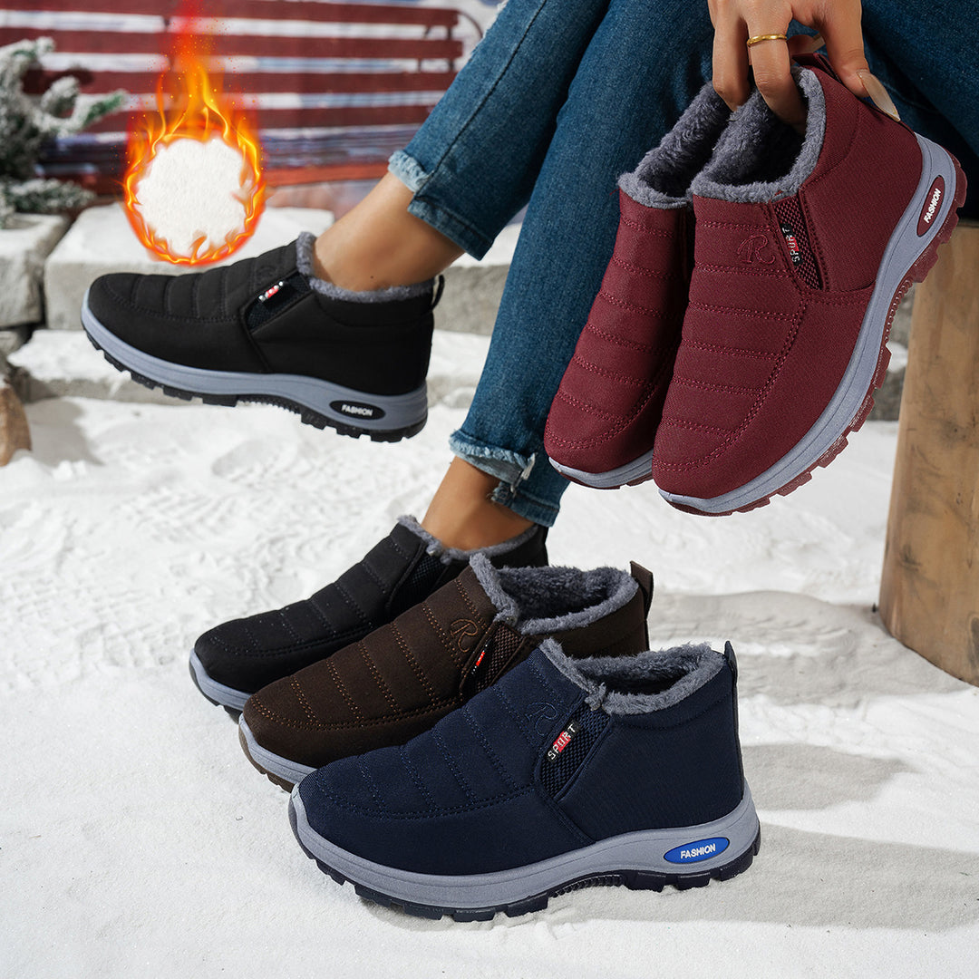 Ladies Comfortable Warm Lined Boot with Modern Chic Design and Style