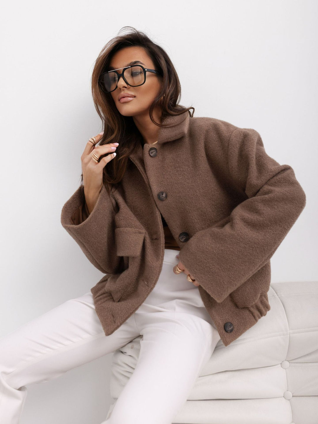 Women Casual Overshirt Jacket with Practical Pockets and Button Closure Lune London