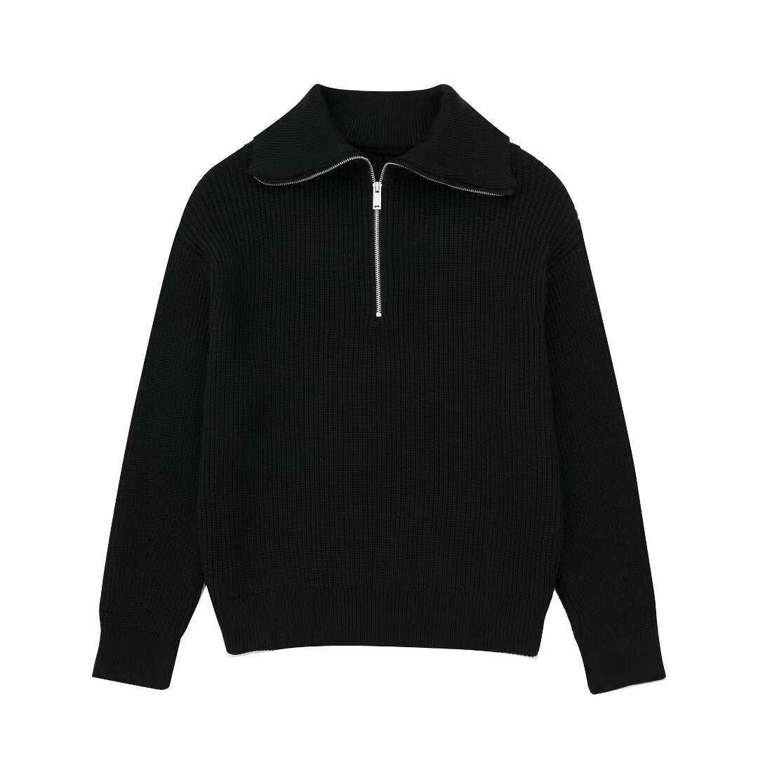 Knitted sweater for women with high collar and zipper Lune London