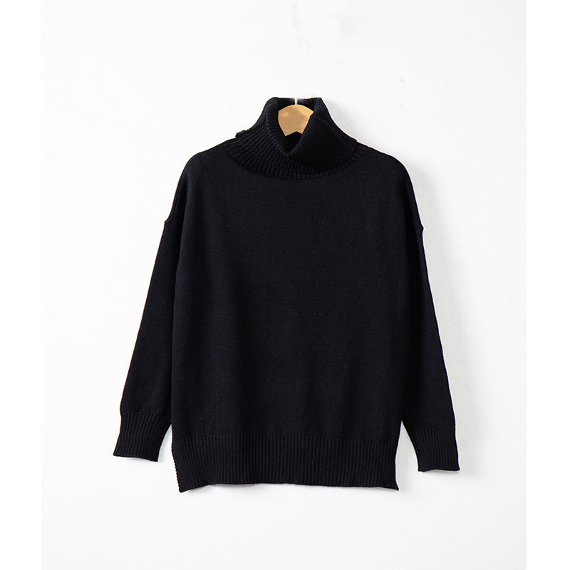 Casual sweater for women with a high collar and loose fit Lune London