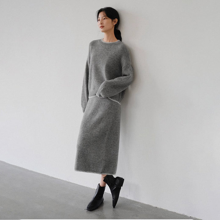 Ensemble tricoté confortable pour femmes avec des détails élégants Chic & Stil