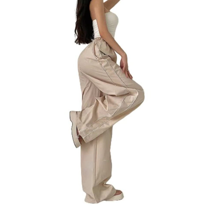Women's Sporty Pants with Loose Fit and Elastic Waistband Lune London