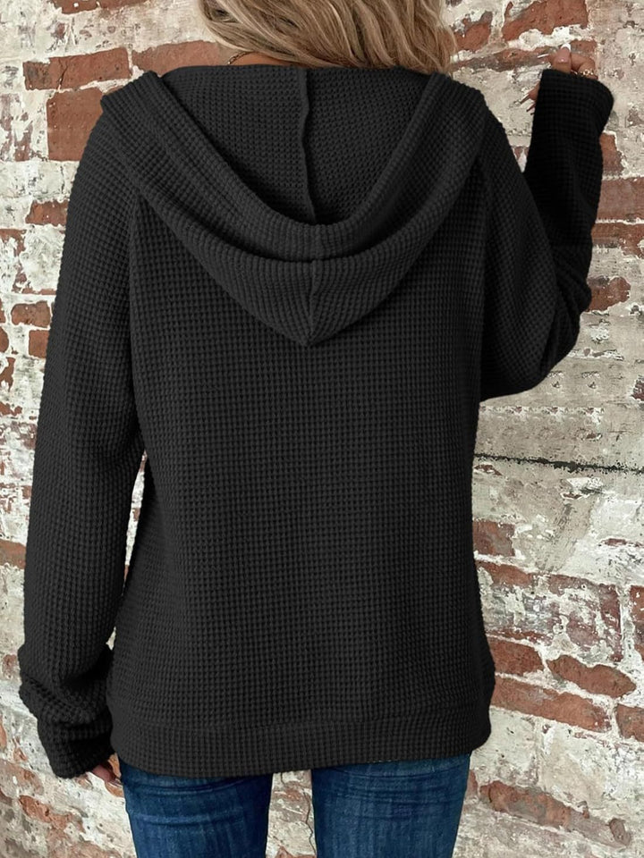 Casual hoodie for women with structured embossed pattern and practical pockets Lune London