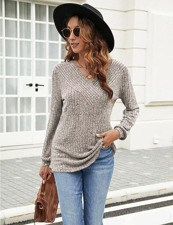 V-neck textured sweater for women Lune London