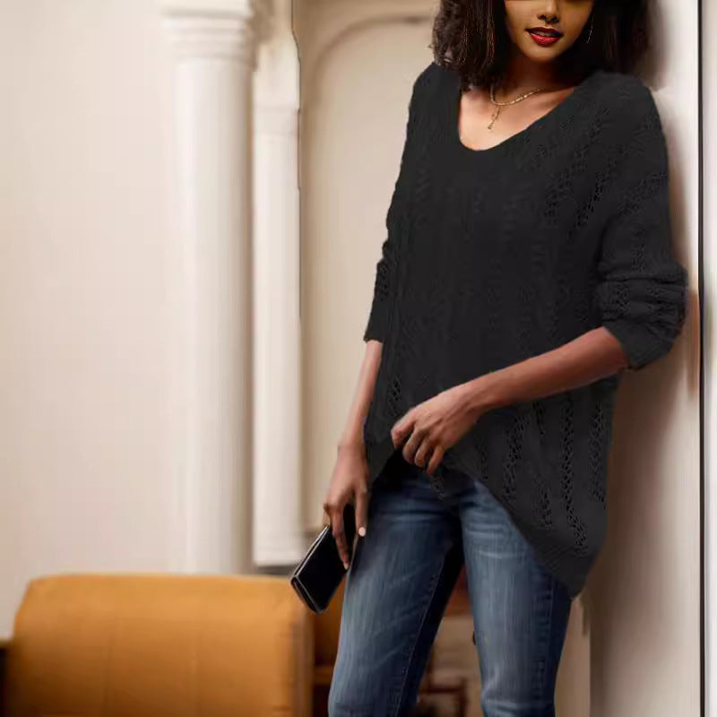 Knitted sweater for women with an airy crochet look and a loose fit Lune Londonl