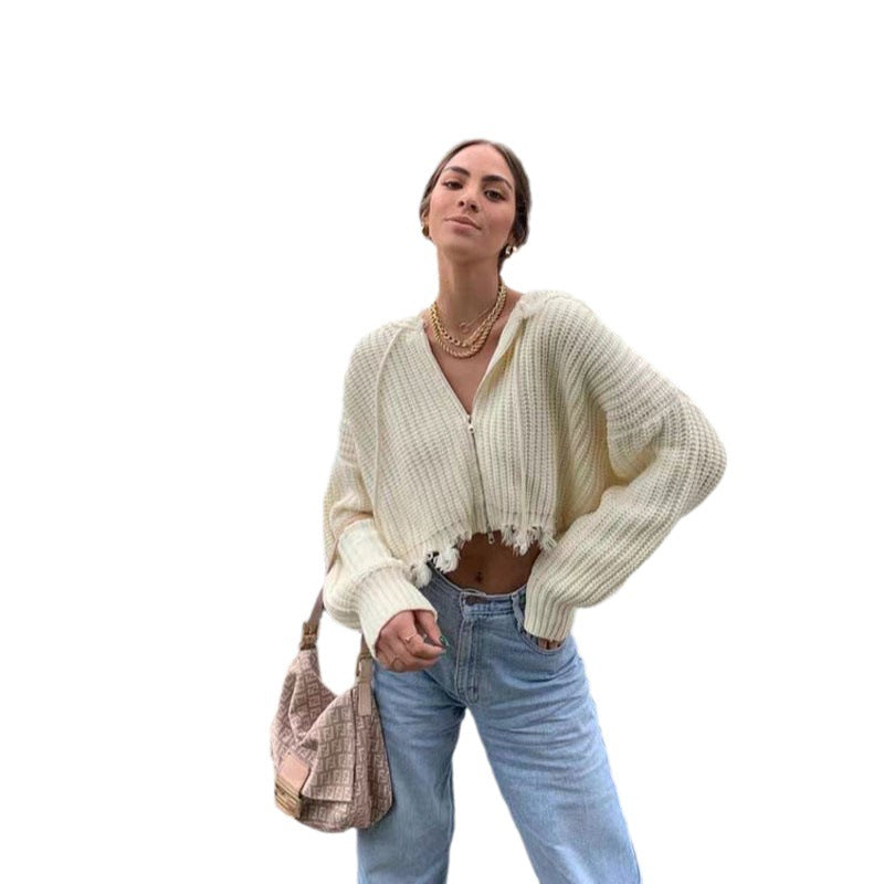 Ladies short and cozy hoodie with fringes Lune London