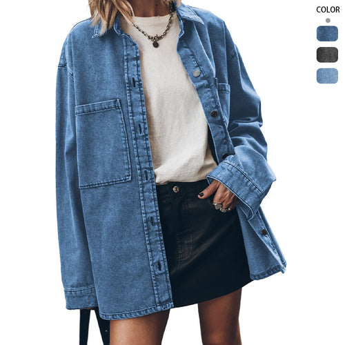 Oversized denim shirt for women with practical pockets Chic & Stil