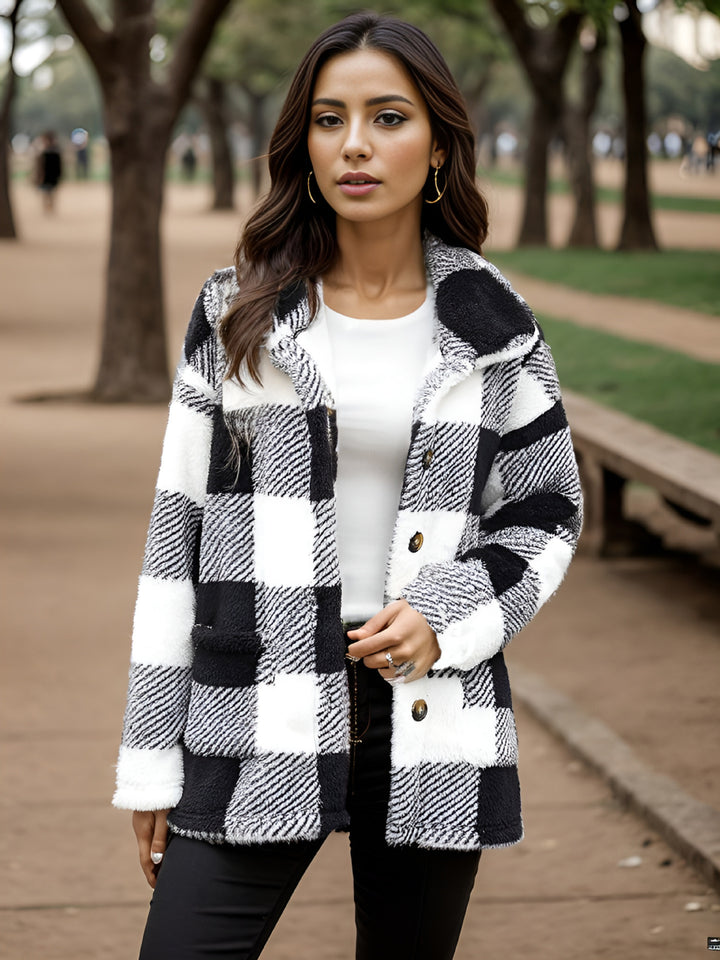 Ladies Kawaii Clothing Checkered Jacket with Snap Closure and Side Pockets Lune London