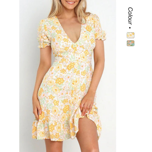 Ladies mini dress in romantic garden style with voluminous sleeves and playful hem