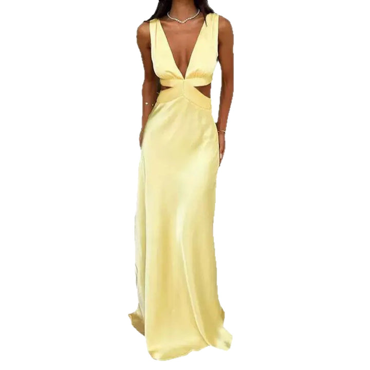Women’s evening dress with deep V-neck and sophisticated cut-out details Lune London