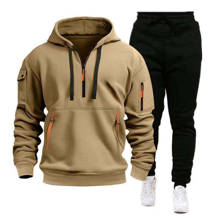 Men's sporty hoodie jacket with practical zip pockets and breathable properties Lune London
