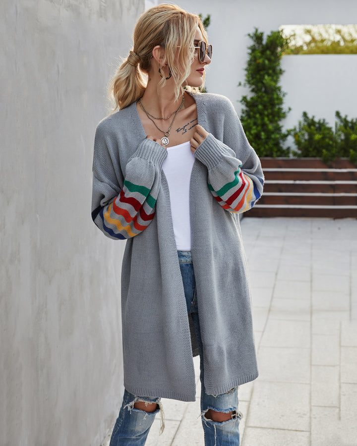 Cardigan confortable pour femmes avec manches colorées Chic & Stil