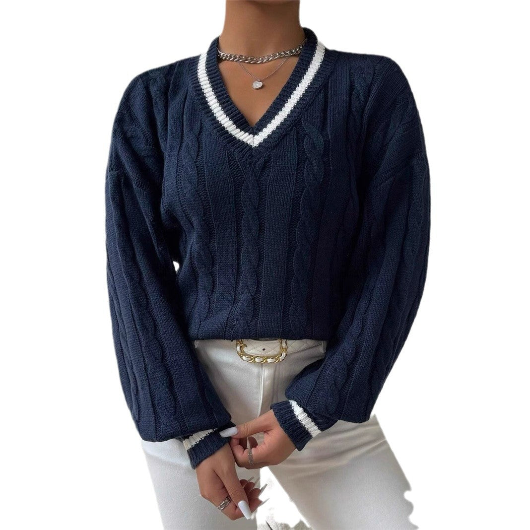Knit sweater for women with a trendy V-neck and an elegant cable pattern Lune London