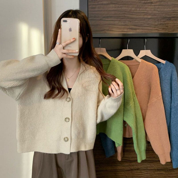 Cardigan confortable pour femmes avec décolleté en V Chic & Stil