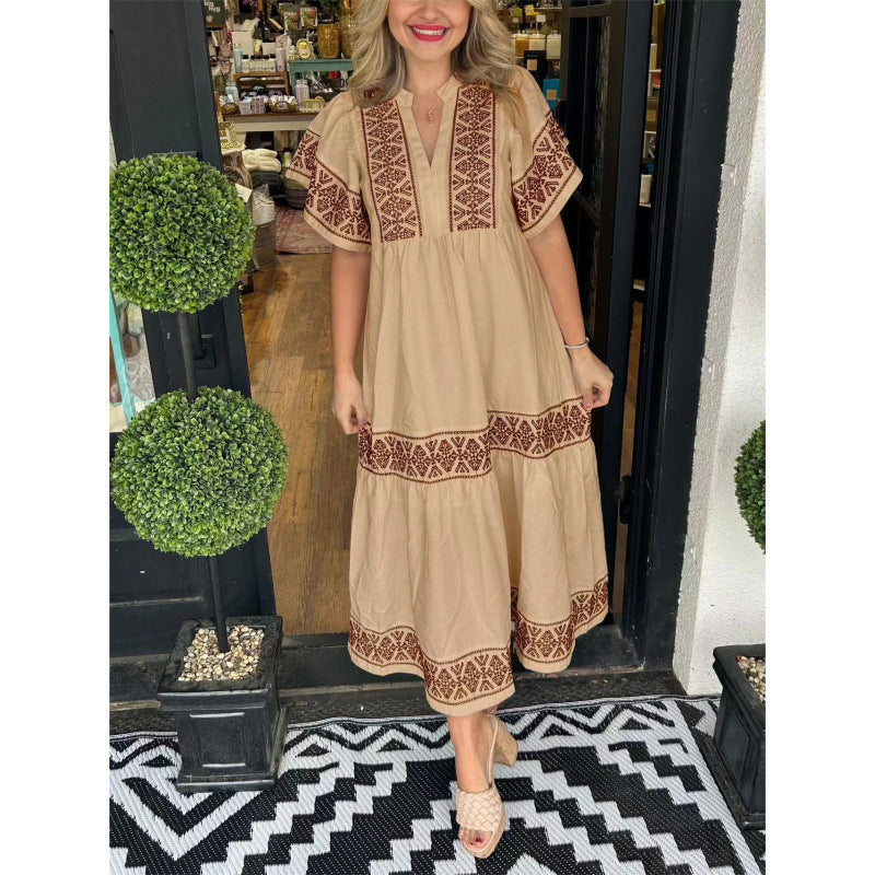 Maxi dress for women with refined embroidery details and a flared cut Lune London