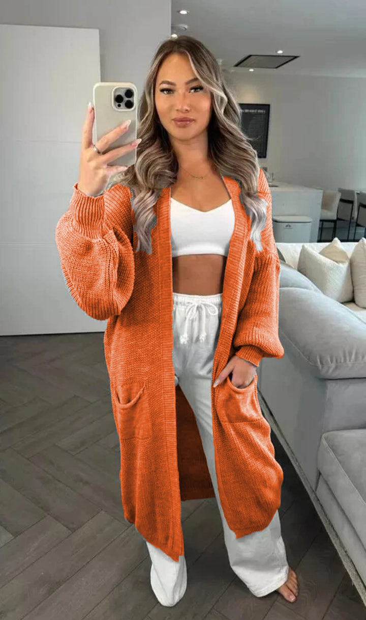 Casual knitted coat for women with deep pockets and open design Lune London