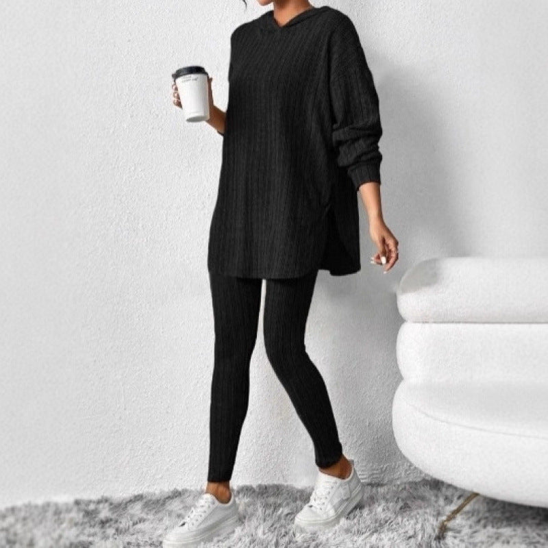Women's Comfortable Lounge Set with Hood and Slim Pants Lune London