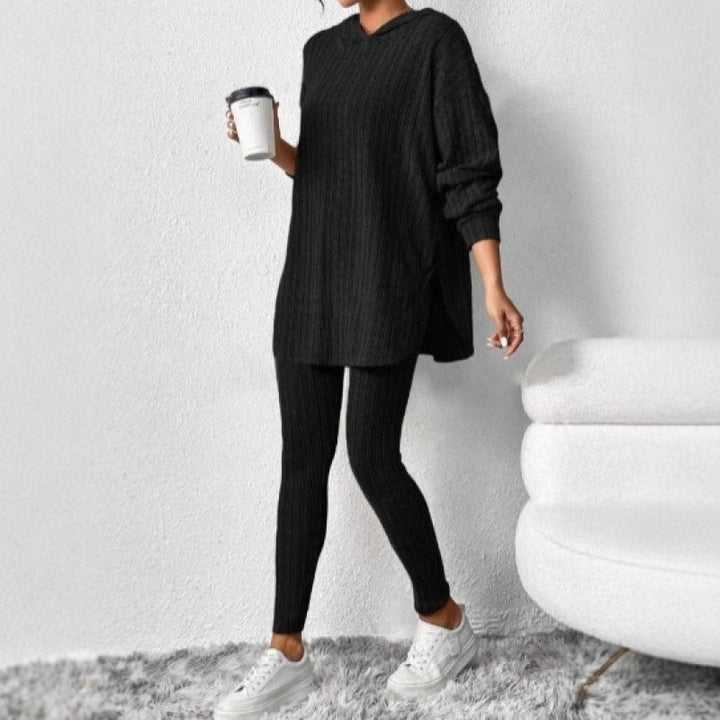 Women's Comfortable Lounge Set with Hood and Slim Pants Lune London