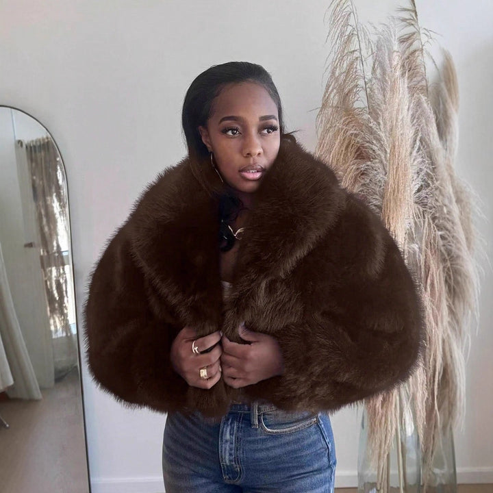Ladies Comfortable Trendy Fur Jacket Lune London