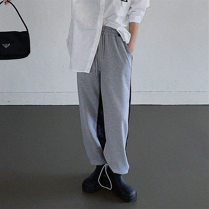 Ladies sporty leisure pants with side color details Chic & Stil