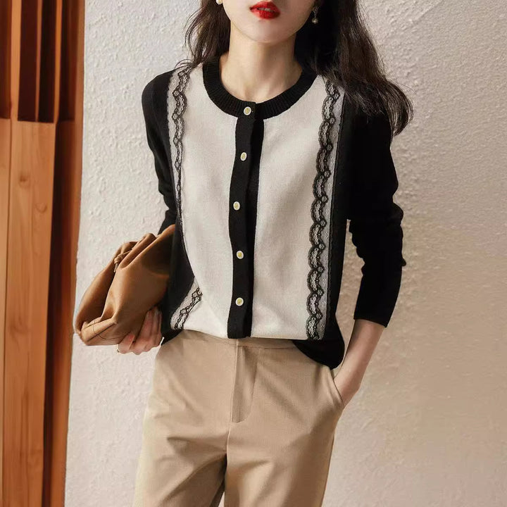 Cardigan élégant pour femmes avec finition en dentelle Chic & Stil
