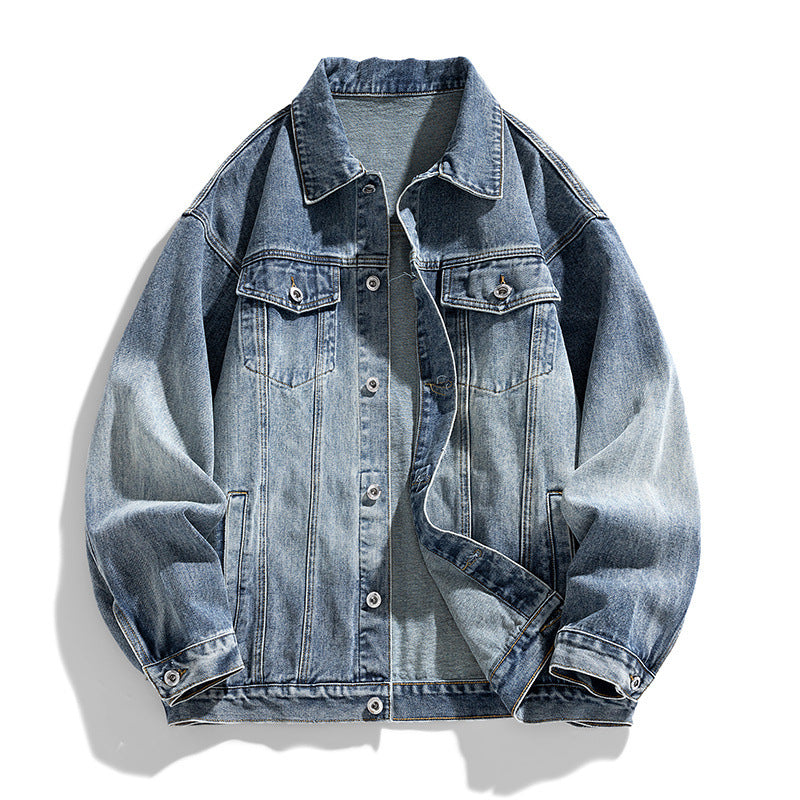 Trendy denim jacket for men with a relaxed fit and practical pockets Lune London