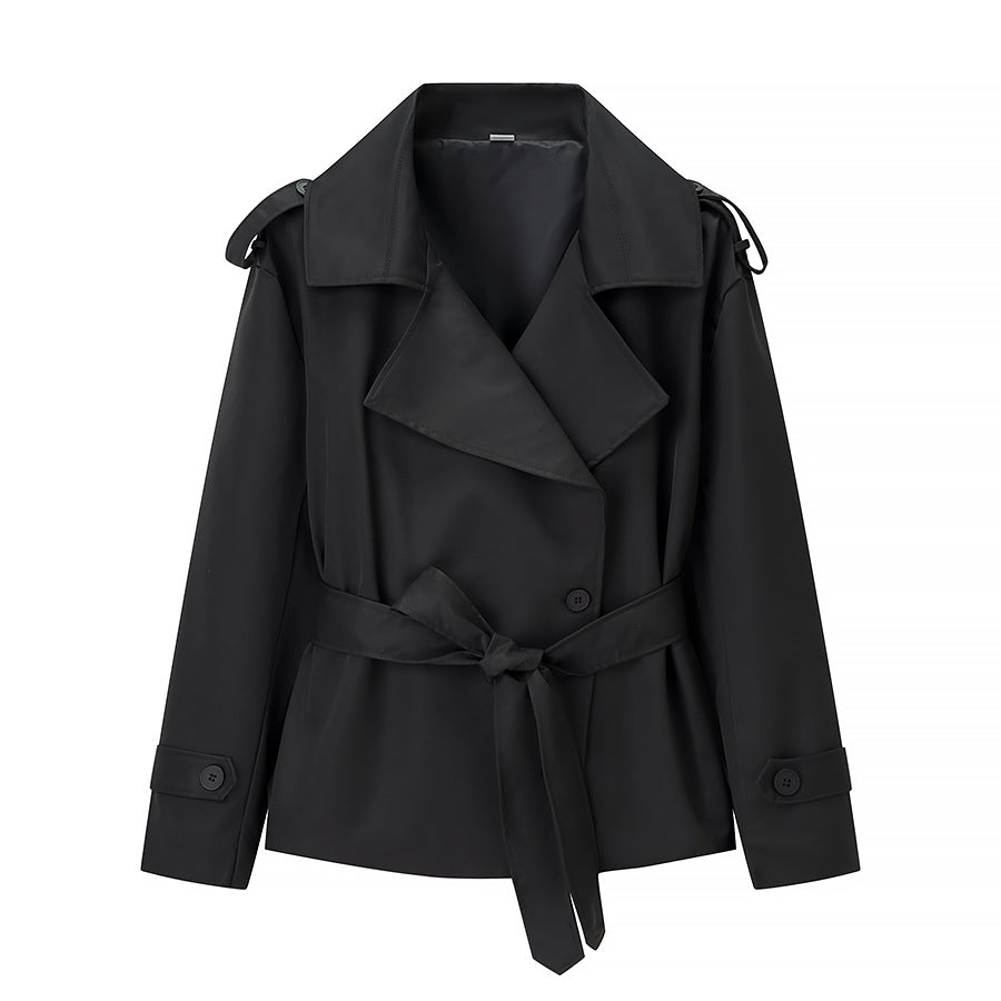 Manteau trench élégant pour femme avec ceinture et grands revers Chic & Stil
