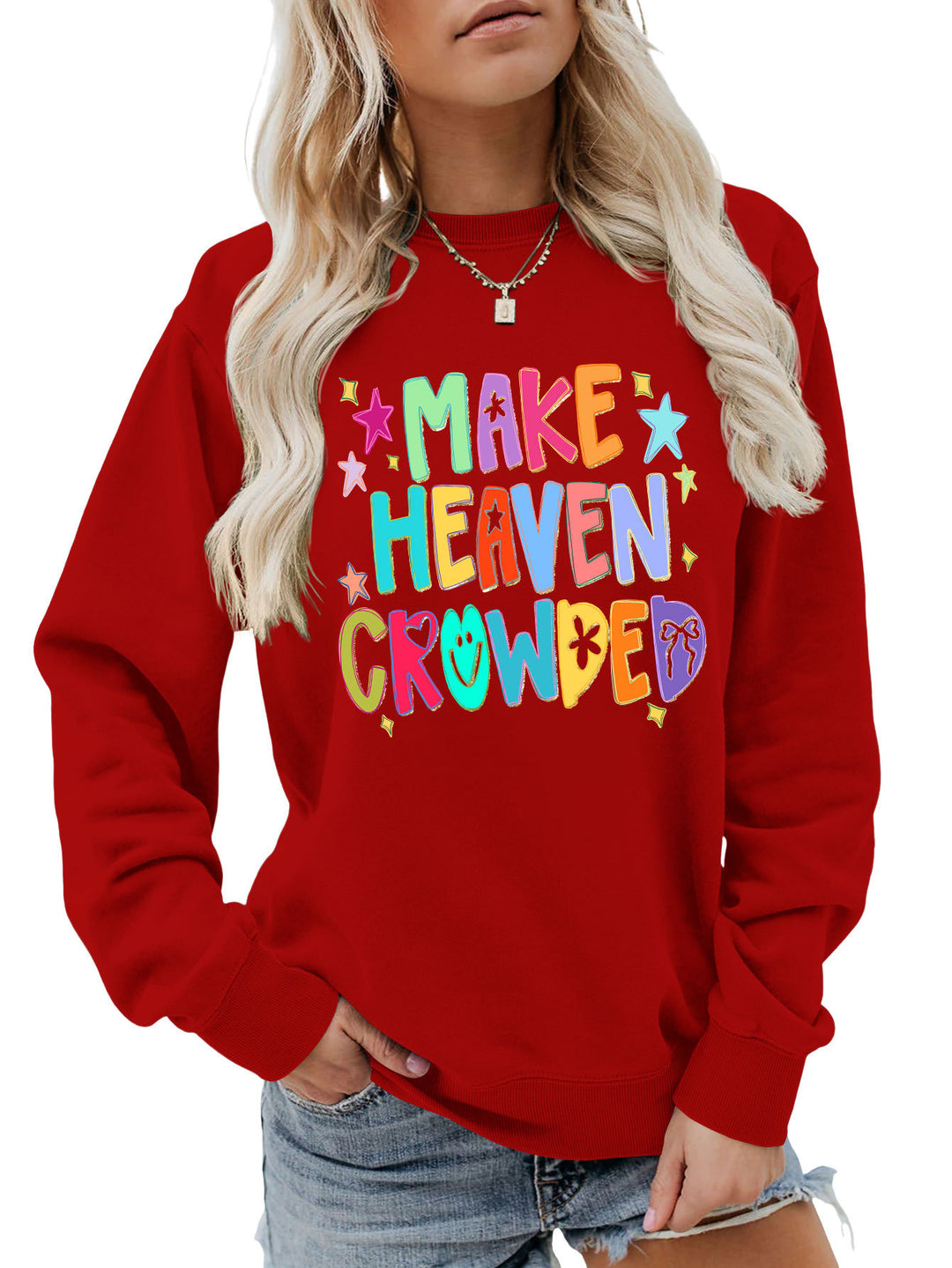 Sweat-shirt pour femmes avec un design coloré et une écriture ludique Chic & Stil