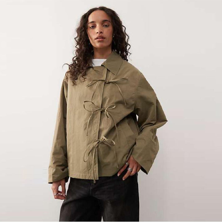 Leisure jacket for women with modern belts and a casual fit Lune London