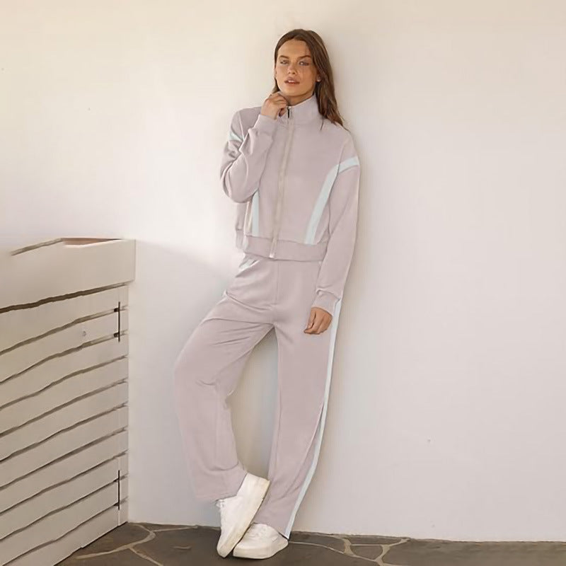 Sports leisure set for women with trendy zipper Lune London