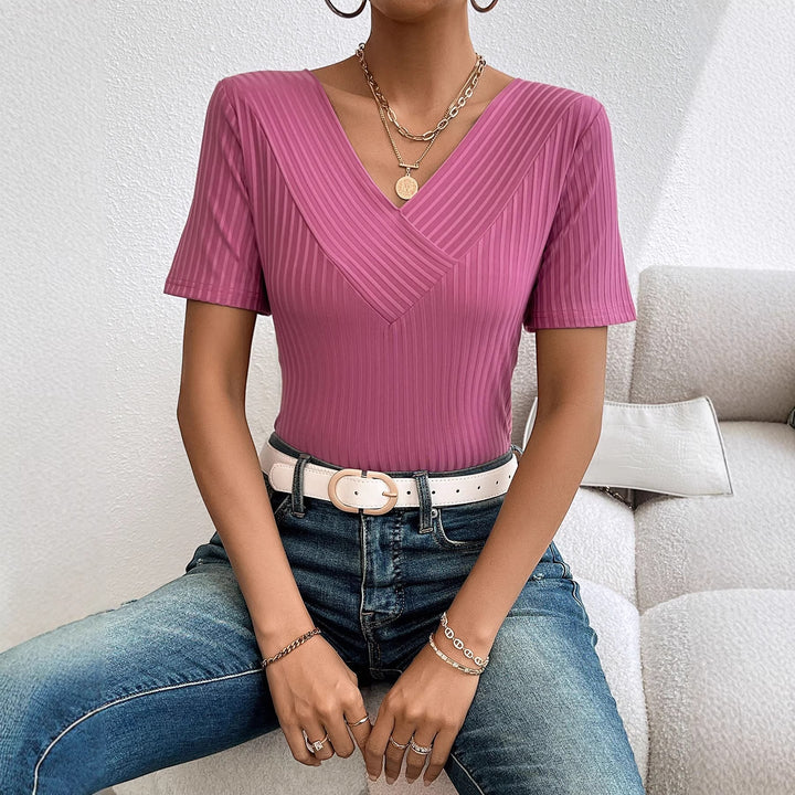Women's casual V-neck shirt with flowing design and short sleeves Lune London