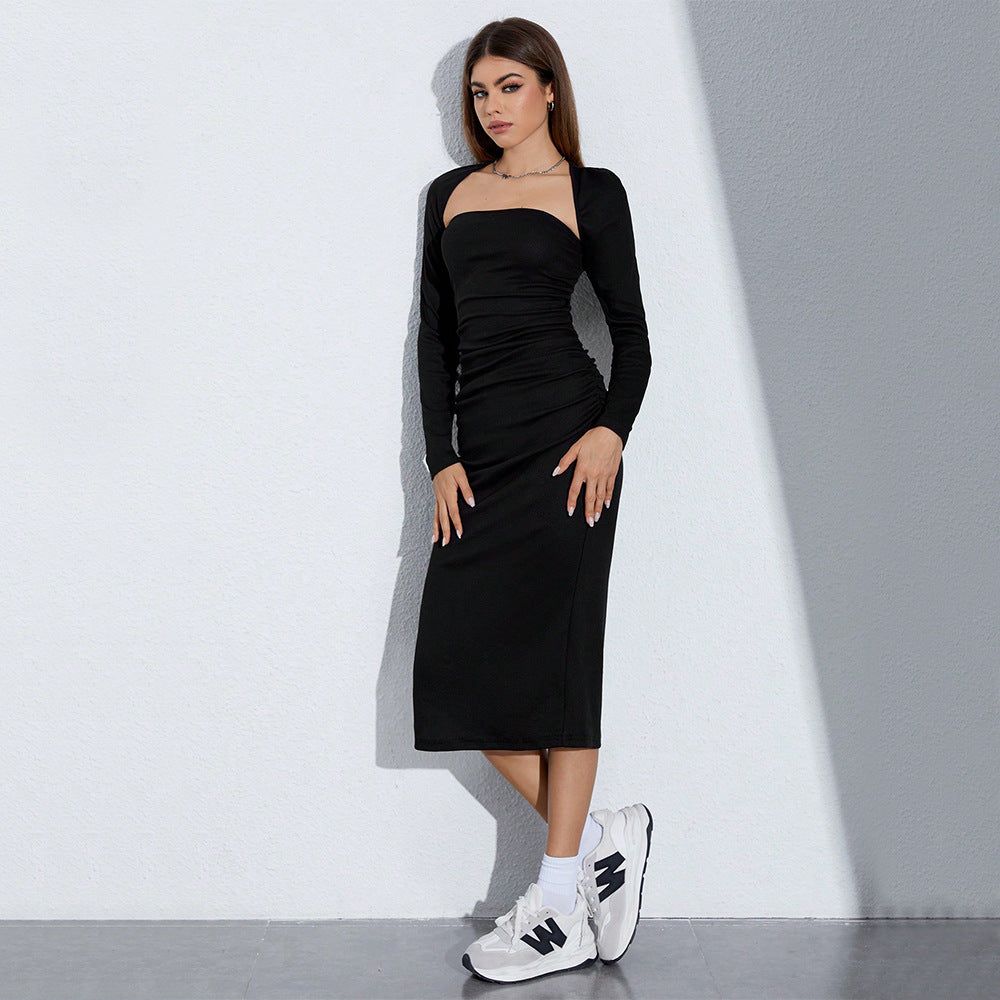 Elegant maxi dress for women with gathers and side slit Chic & Stil