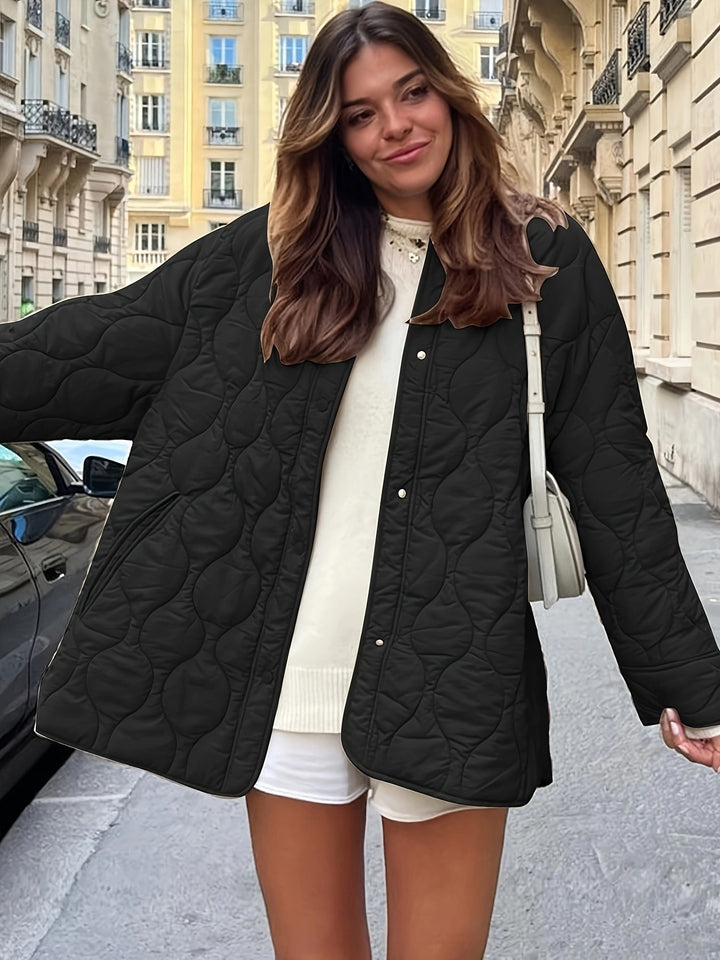 Lady down jacket with large pockets and round collar Lune London