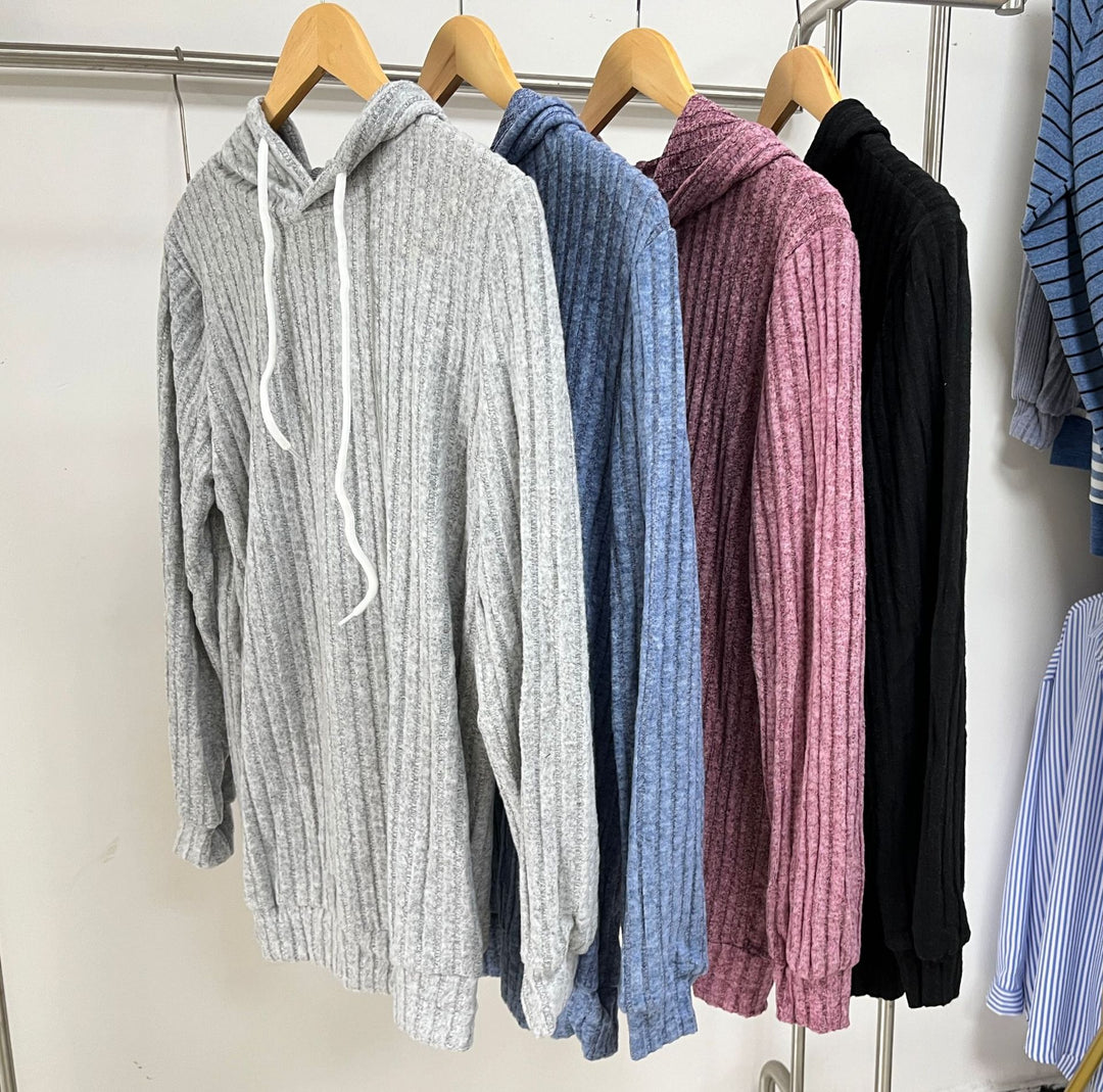 Long hoodie for women casual with ribbed structure and side slits Lune London
