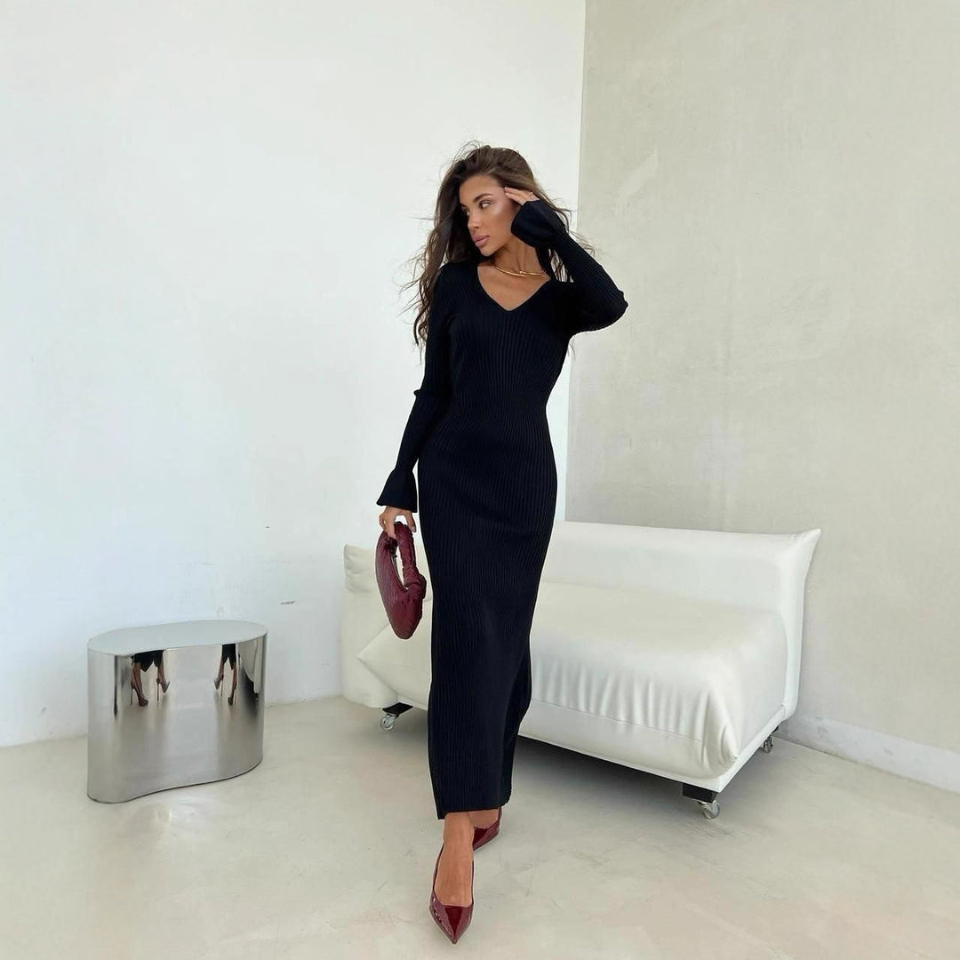 Robe Maxi Tricot Femme avec décolleté en V et superposition élégante Chic & Stil