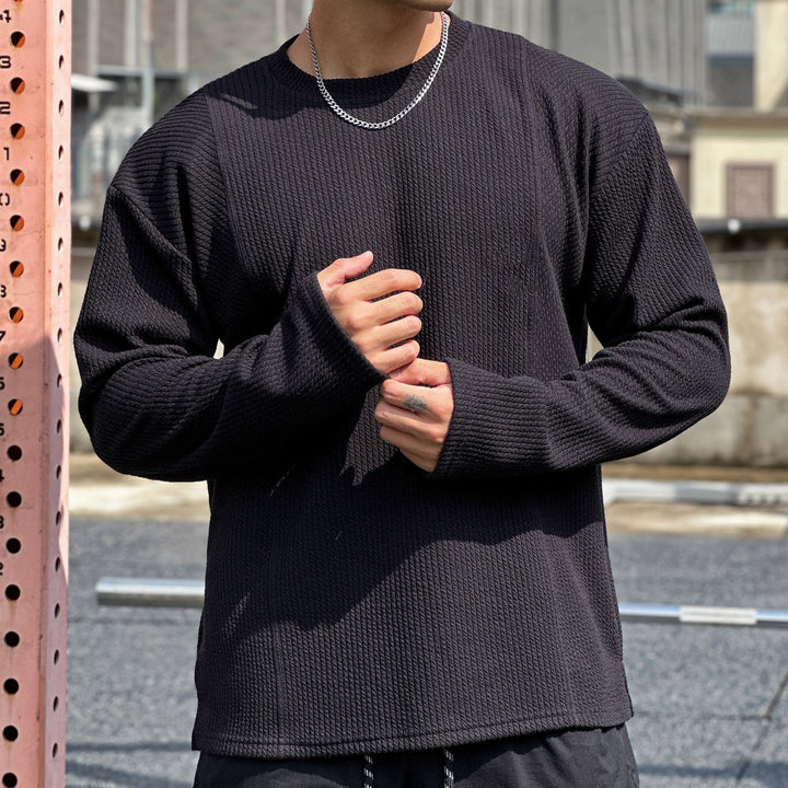 Casual textured fabric sweatshirt for men with practical pockets Lune London