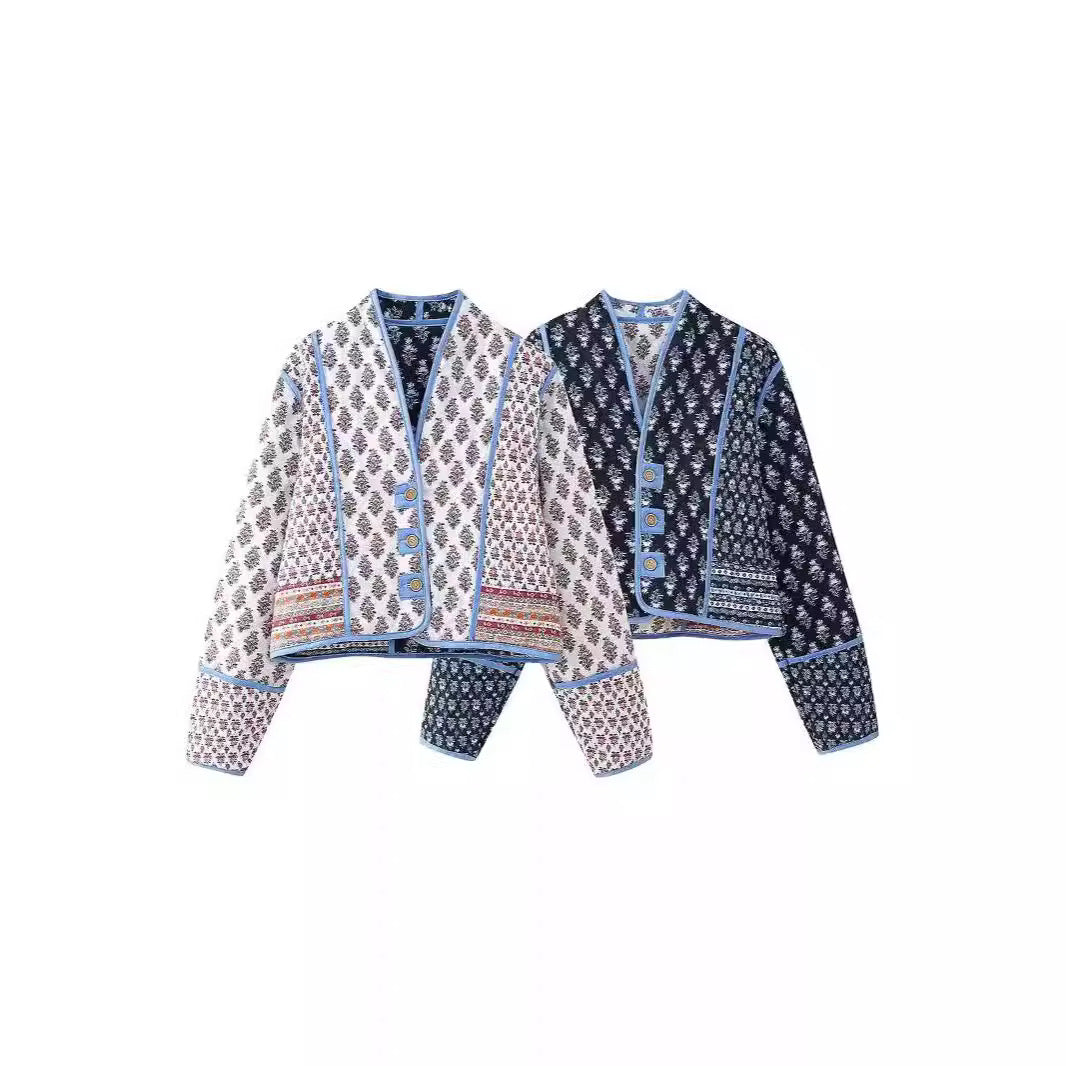 Ladies fashion jacket rich in details with floral design Lune London
