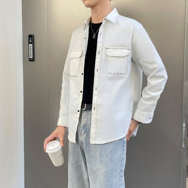 Casual utility shirt for men with practical chest pockets Lune London
