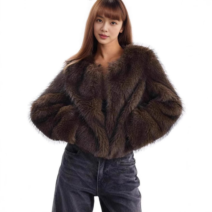 Ladies Plush Crop Jacket with Elegant Fur Trim Lune London
