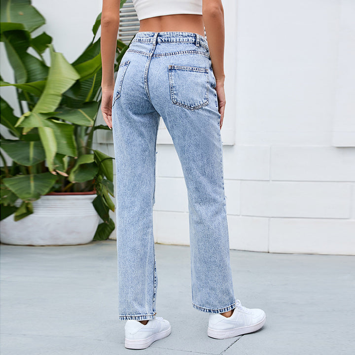 Distressed Mom Jeans for women with a relaxed fit and high waist Lune London