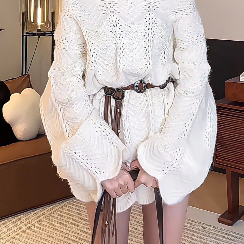 Knitted jacket for women with an innovative cable pattern and an elastic waistband Lune London