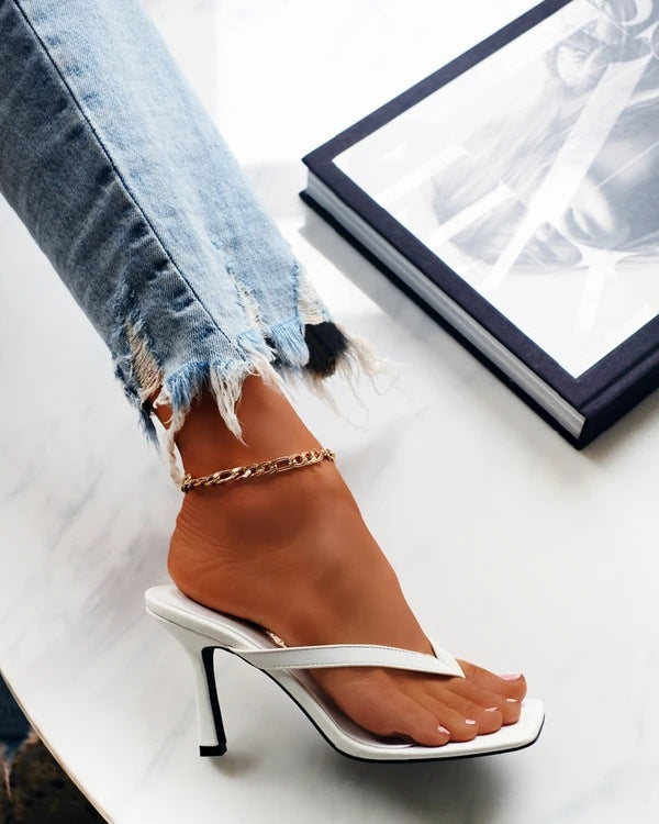 Women High-Heel Thong Sandals with Elegant Chain Accent and Comfortable Sole Lune London