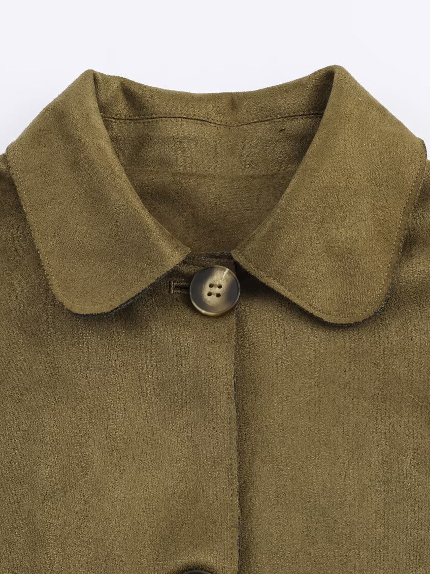 Trendy short jacket for women with practical pockets and discreet collar Lune London