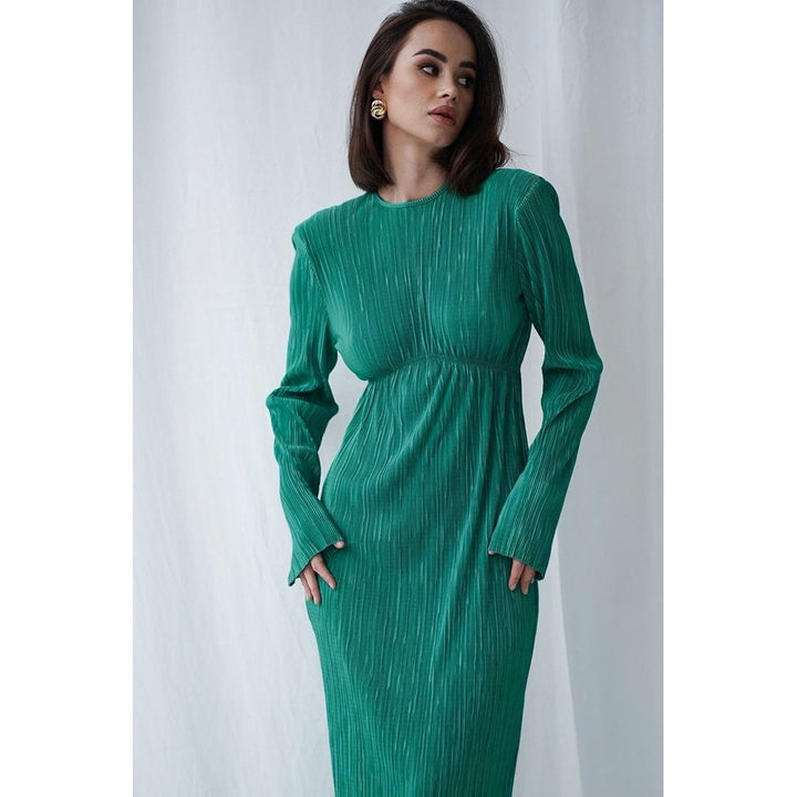 Women Elegant Maxi Dress with Structured Pleats and Long Sleeves Lune London