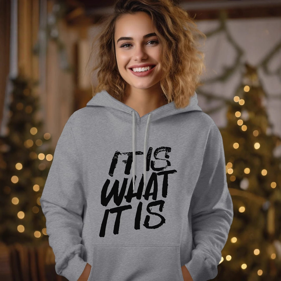 Women's hoodie with creative lettering and comfortable fit Chic & Stil