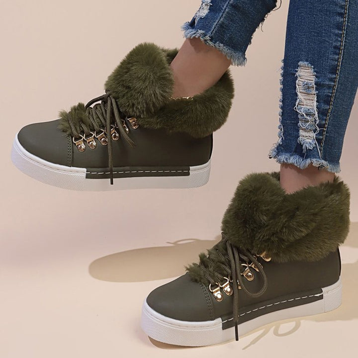 Ladies Plush Sneakers with Warm Lining and Fashionable Laces Lune London