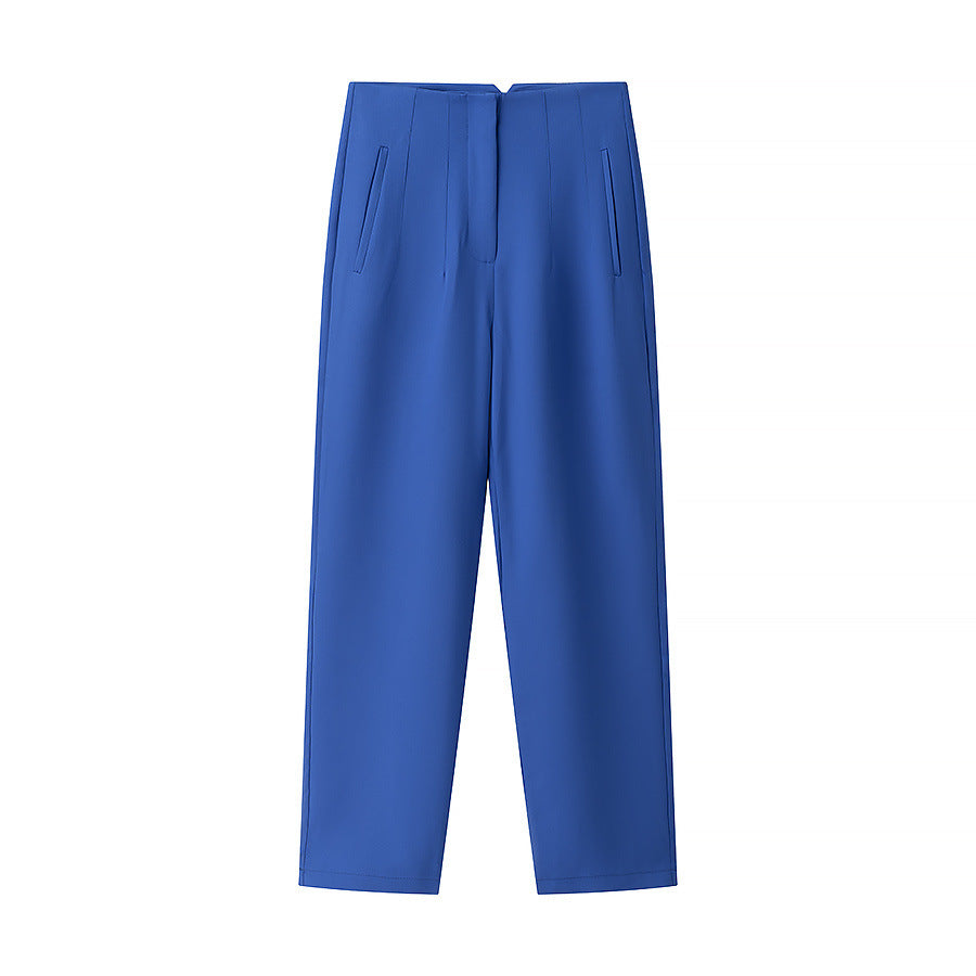 Elegant high-waisted pants for women with fine pleats and practical pockets Lune London