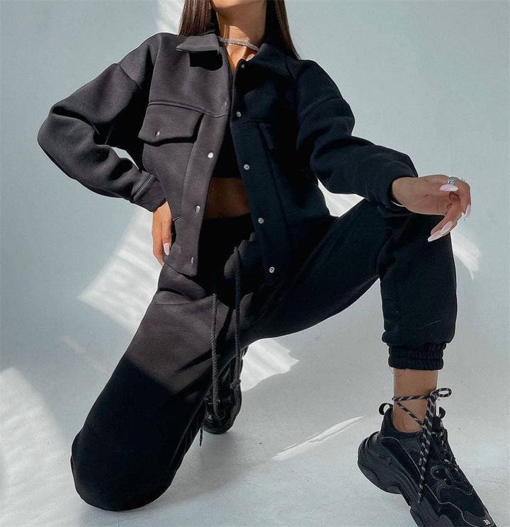 Casual set for women in sweatshirt and jogger pants Lune London