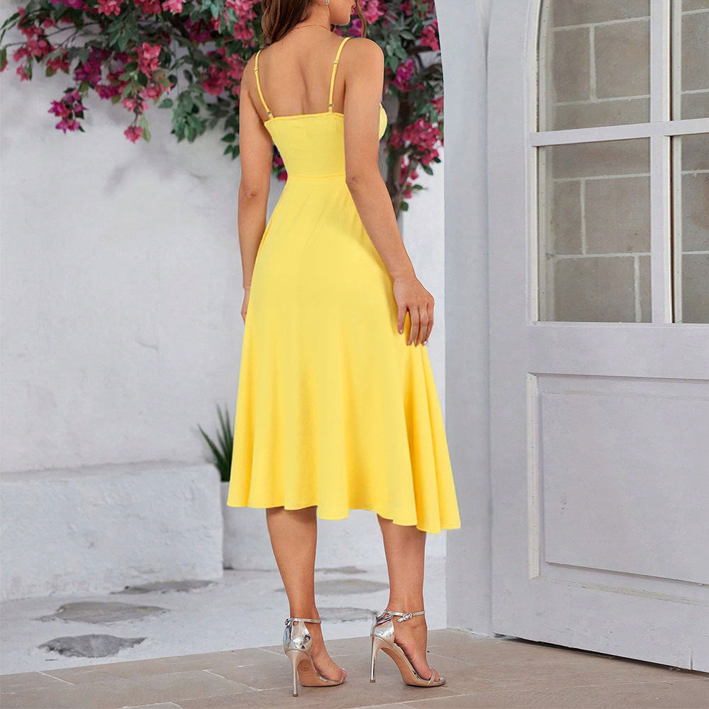Robe maxi femme avec bretelles spaghetti réglables et cordon de taille raffiné Chic & Stil